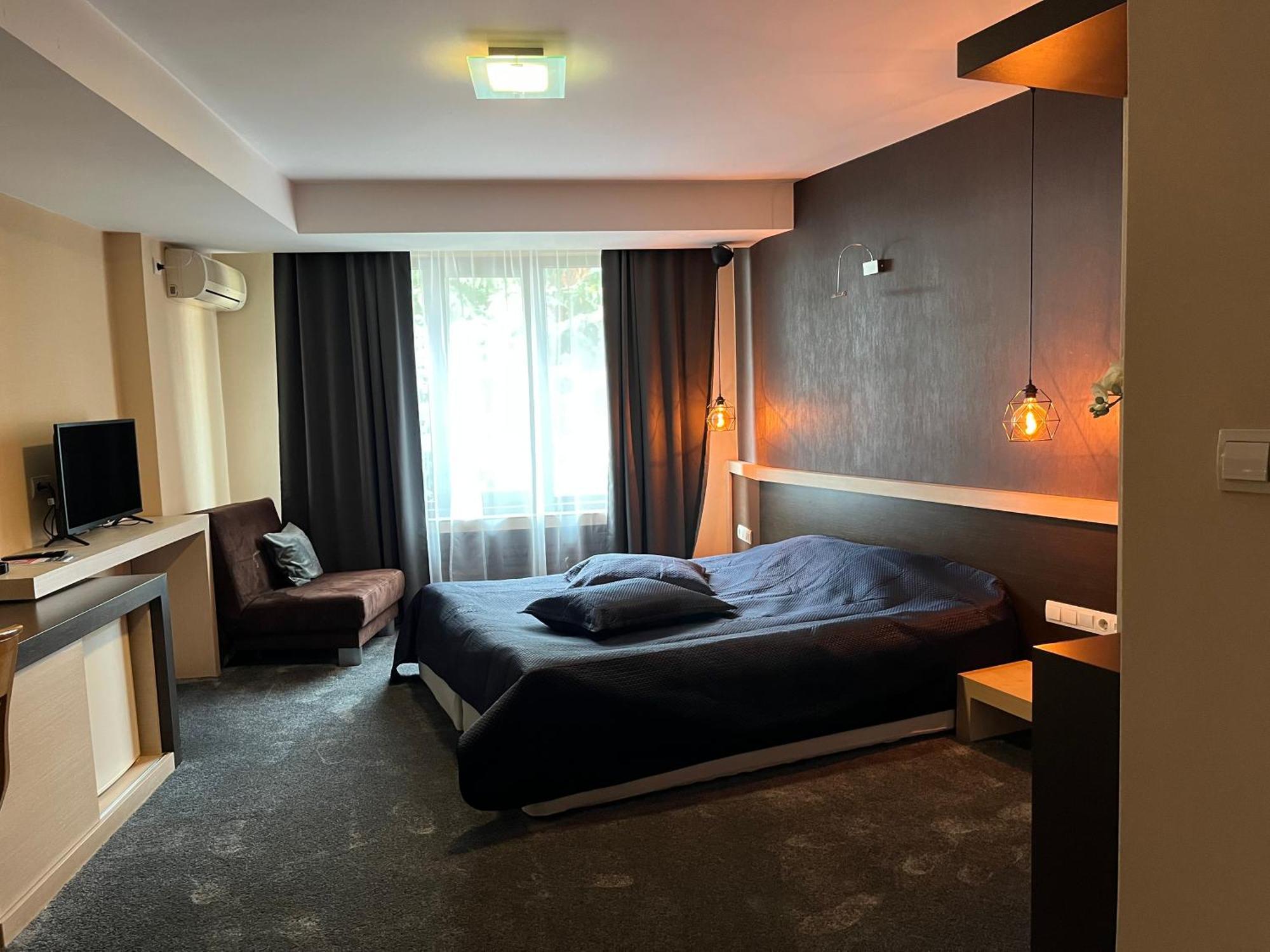 Edi Hotel Sofia Ngoại thất bức ảnh