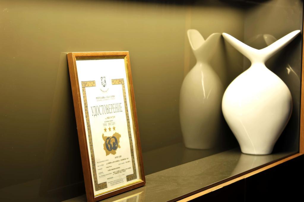 Edi Hotel Sofia Ngoại thất bức ảnh